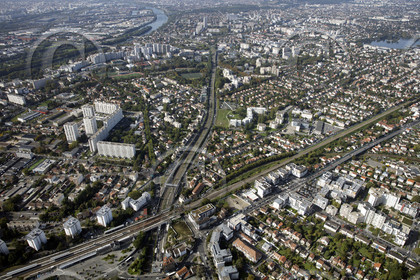 Le département du Val-d'Oise (Région Ile-de-France) en vues aériennes obliques